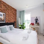 Appartement Center - Granary Island By Apartmore *