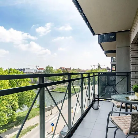 Center - Granary Island By Apartmore شقة *