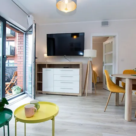 Center - Granary Island By Apartmore * غدانسك