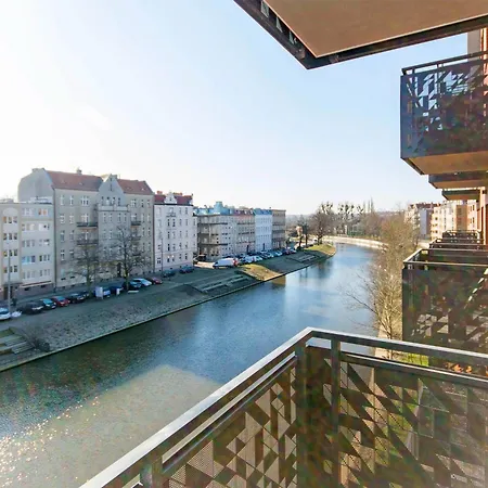 Center - Granary Island By Apartmore شقة *