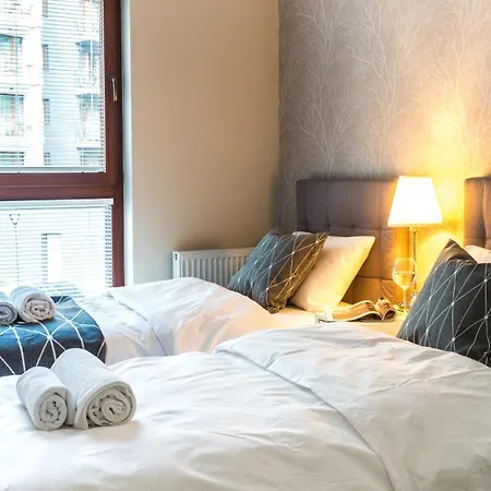 Center - Granary Island By Apartmore شقة