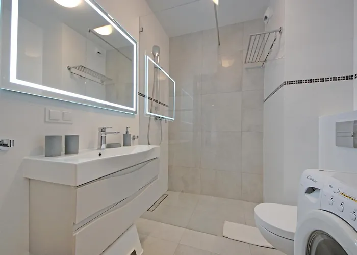 公寓 Center - Granary Island By Apartmore *