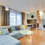 Apartamento Center - Granary Island By Apartmore Gdańsk